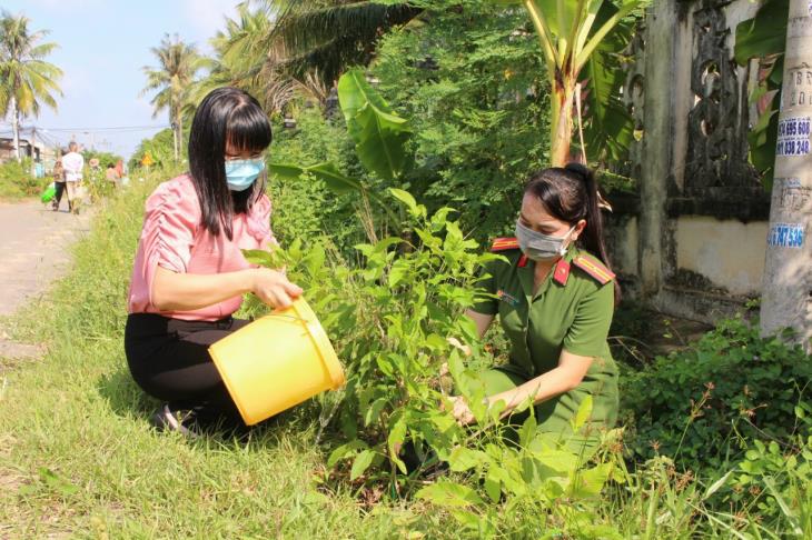 Hội phụ nữ phường Long Thành Bắc tổ chức các hoạt động “Tháng hành động vì môi trường” trên địa bàn phường.